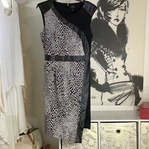 Worthington cocktail dress. Size 6 petite.